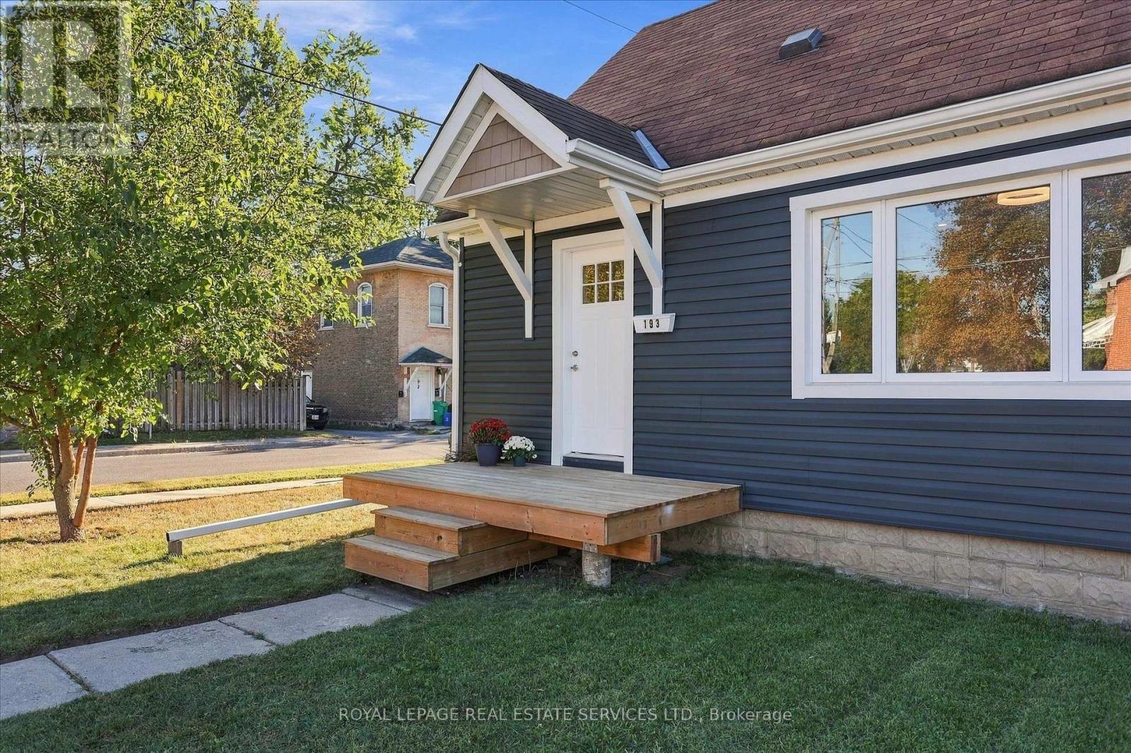 193 Rutherford Avenue, Peterborough (Town Ward 3), Ontario  K9J 5C9 - Photo 3 - X13819300