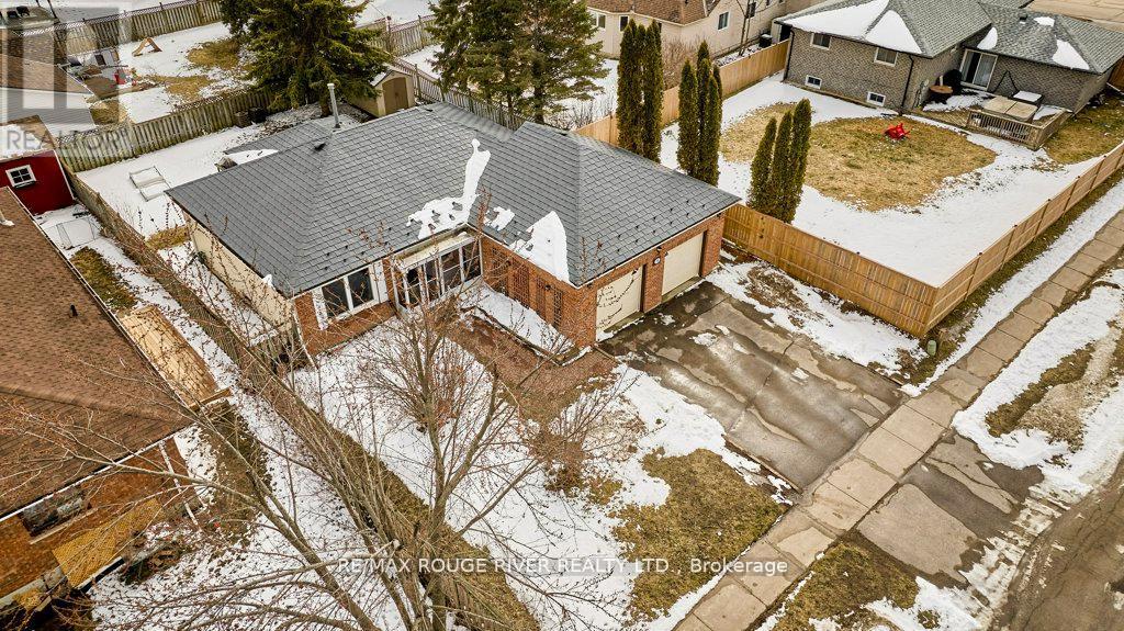 34 Cedar Court, Kawartha Lakes (Lindsay), Ontario  K9V 6A9 - Photo 2 - X13819838