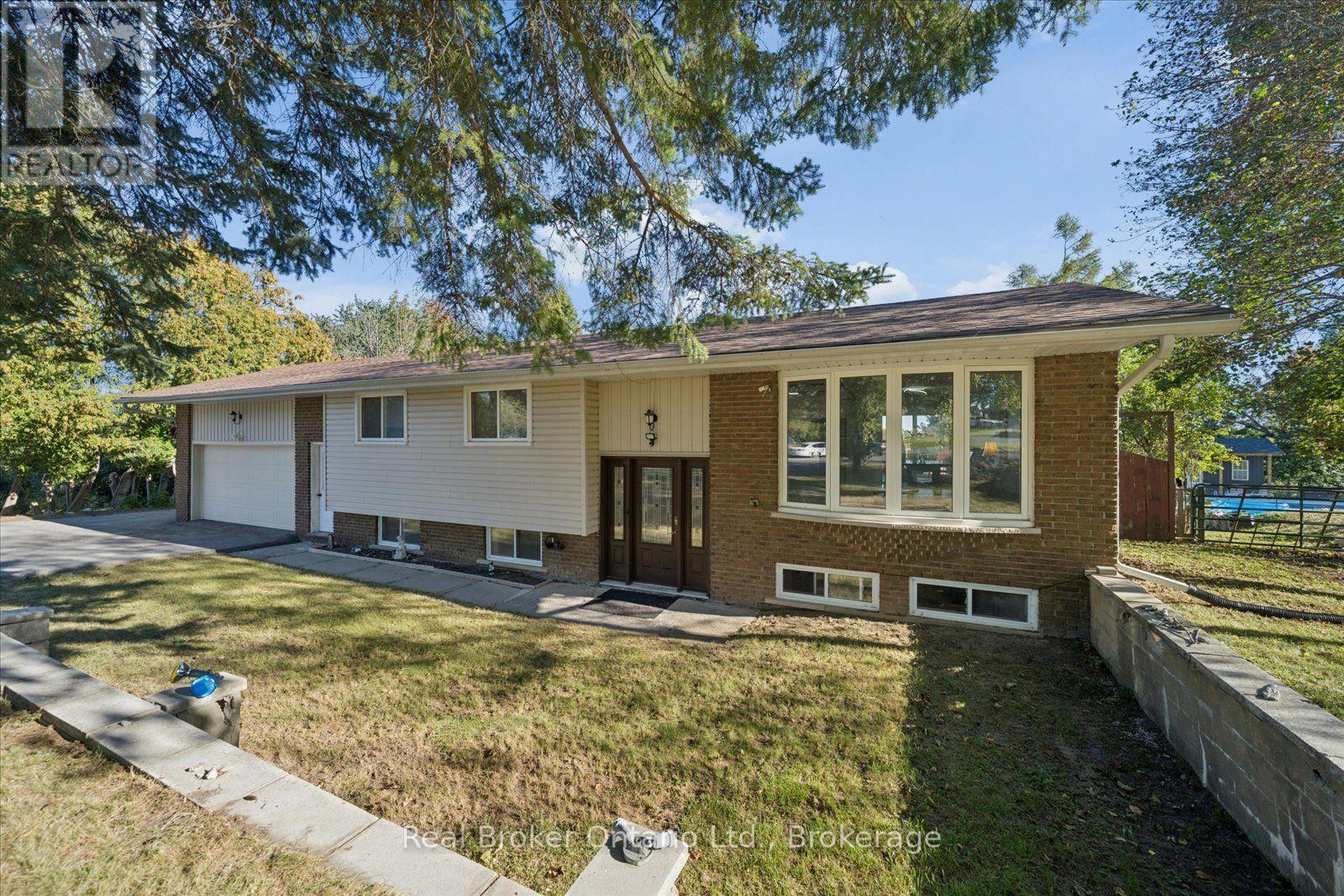210 Patricia Crescent, Selwyn, Ontario  K9J 6X3 - Photo 3 - X13820364