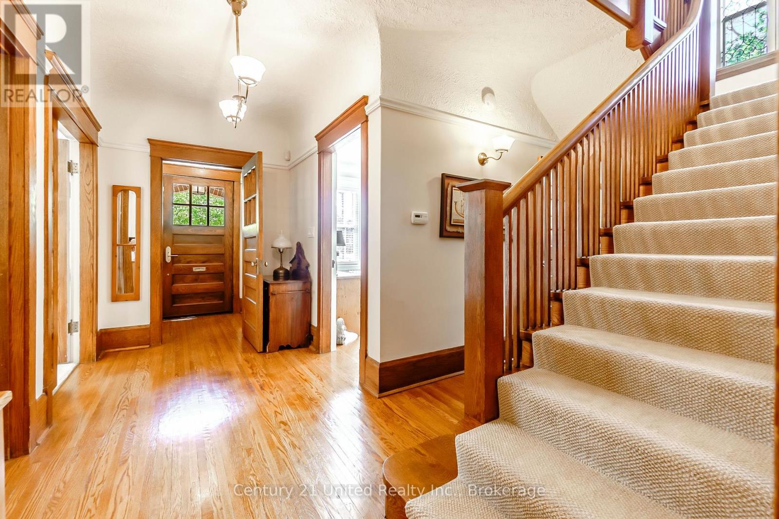 408 Belmont Avenue, Peterborough (Town Ward 3), Ontario  K9H 4S7 - Photo 6 - X13820758