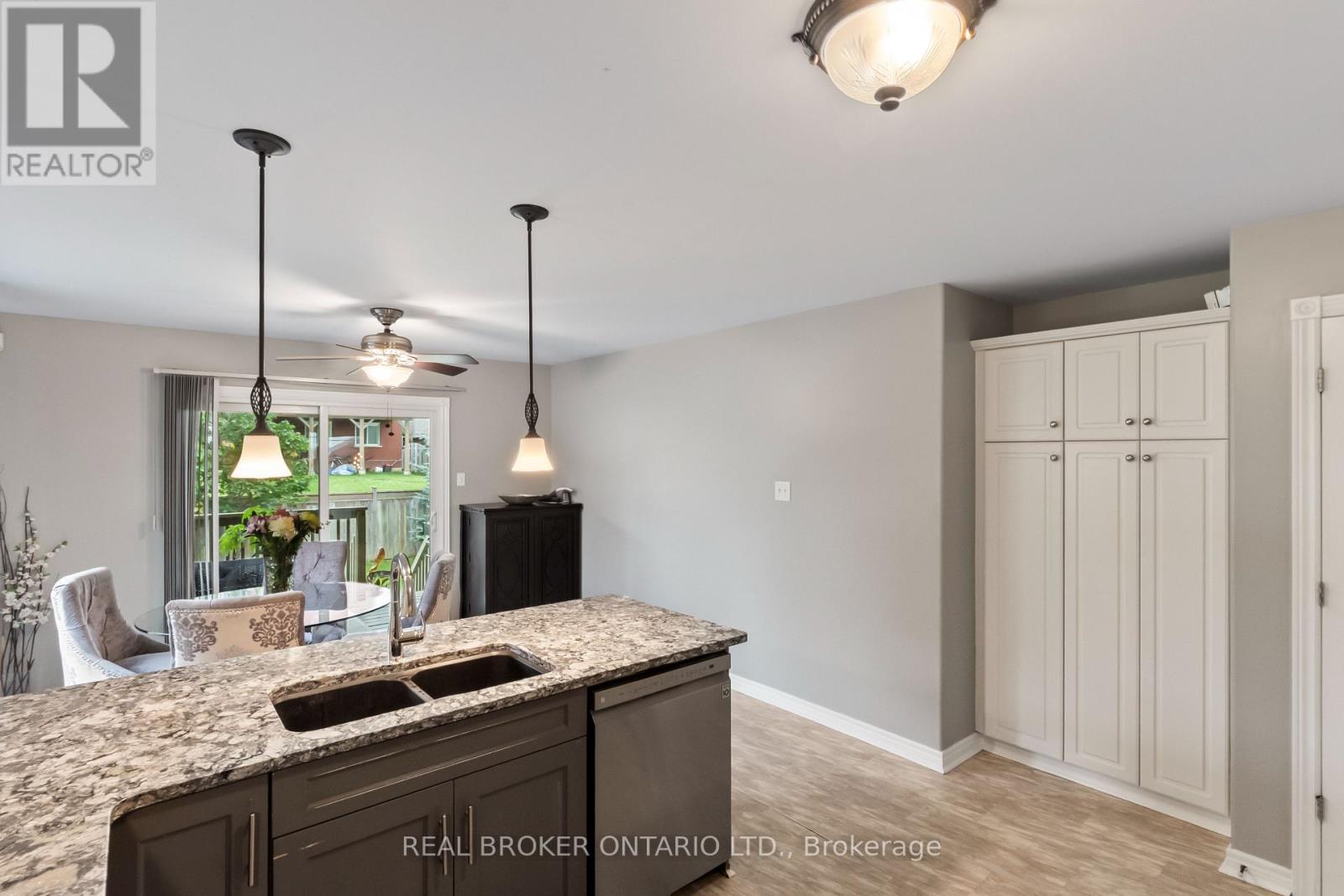 865 Bertrand Terrace, Peterborough (Monaghan Ward 2), Ontario  K9K 2S6 - Photo 10 - X13821626