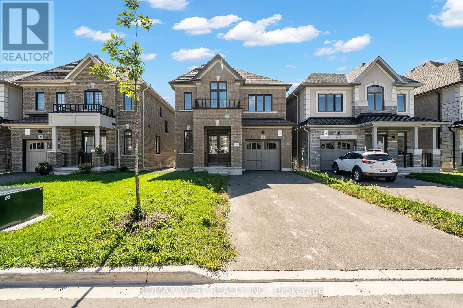 43 ED EWERT AVENUE, clarington (newcastle), Ontario