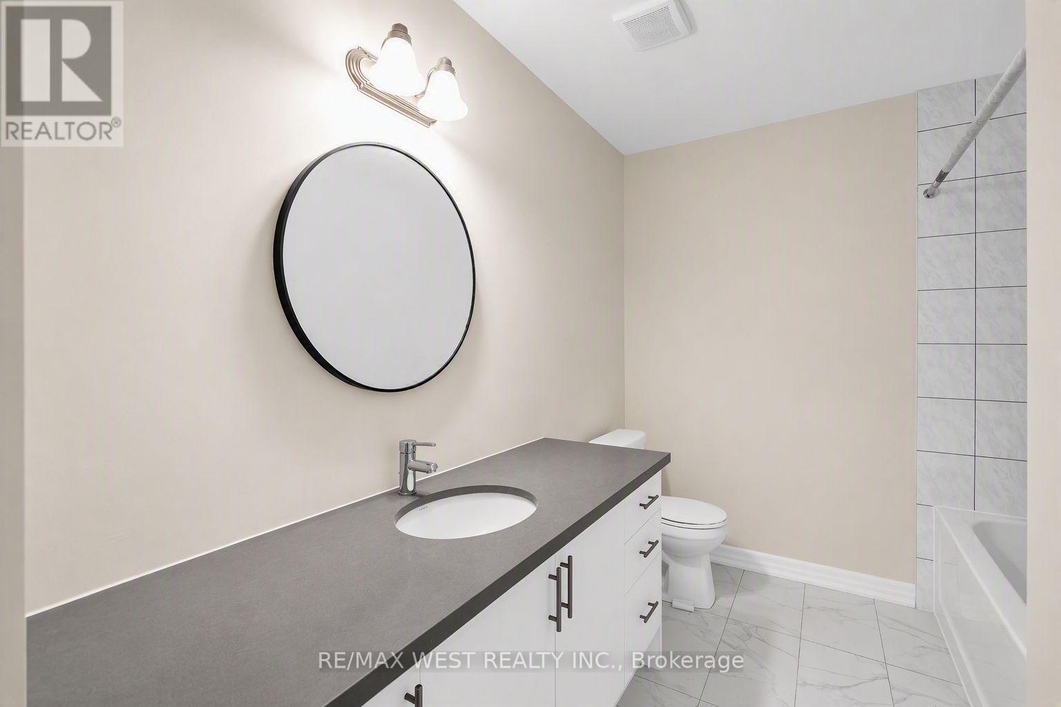 43 Ed Ewert Avenue, Clarington (Newcastle), Ontario  L1B 0W7 - Photo 18 - E13821650