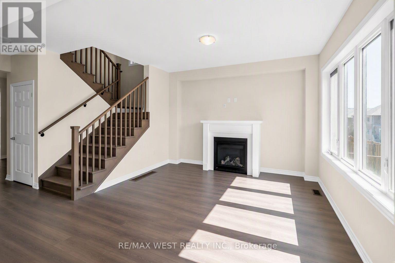 43 Ed Ewert Avenue, Clarington (Newcastle), Ontario  L1B 0W7 - Photo 7 - E13821650
