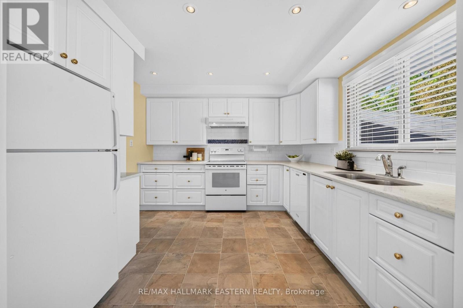 1337 Franklin Drive W, Peterborough (Northcrest Ward 5), Ontario  K9H 6Z5 - Photo 20 - X13822668