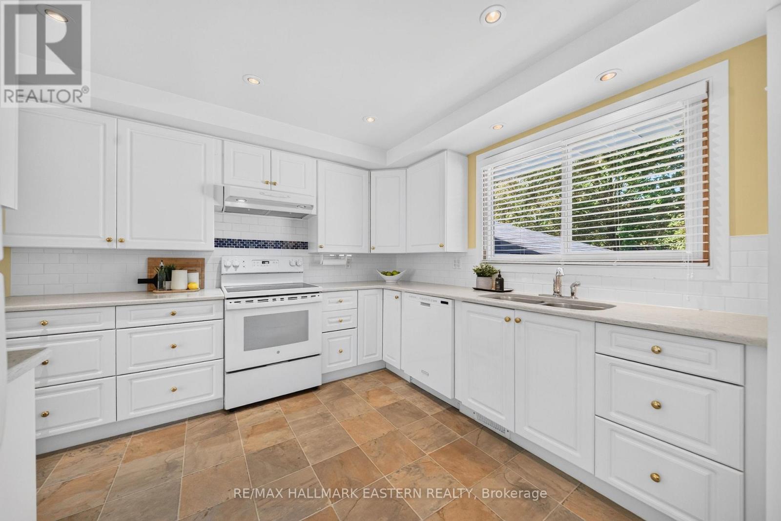 1337 Franklin Drive W, Peterborough (Northcrest Ward 5), Ontario  K9H 6Z5 - Photo 21 - X13822668