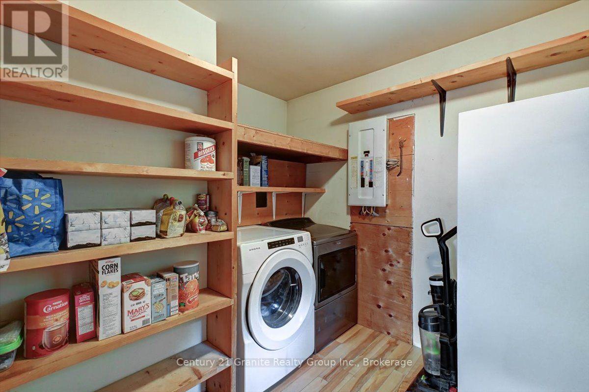 649 Madawaska Road, Hastings Highlands (Wicklow Ward), Ontario  K0L 2S0 - Photo 14 - X13822812