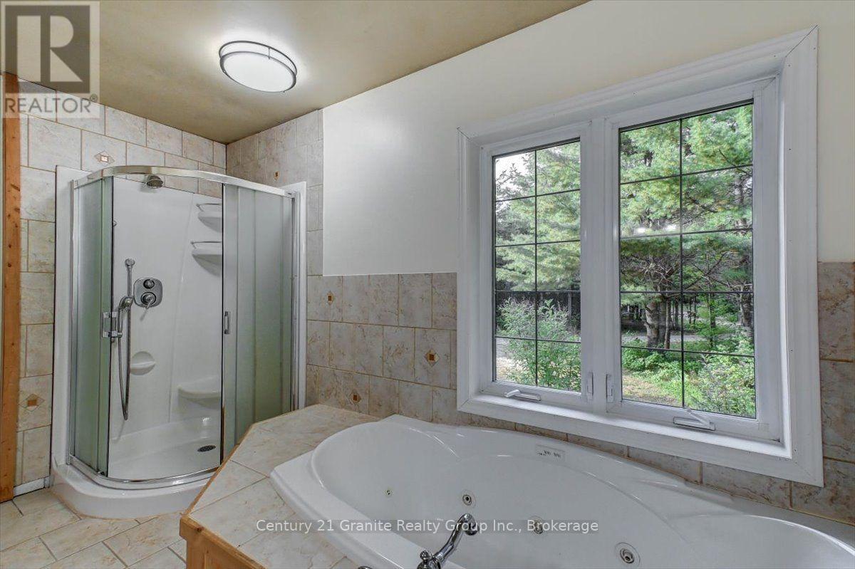 649 Madawaska Road, Hastings Highlands (Wicklow Ward), Ontario  K0L 2S0 - Photo 27 - X13822812