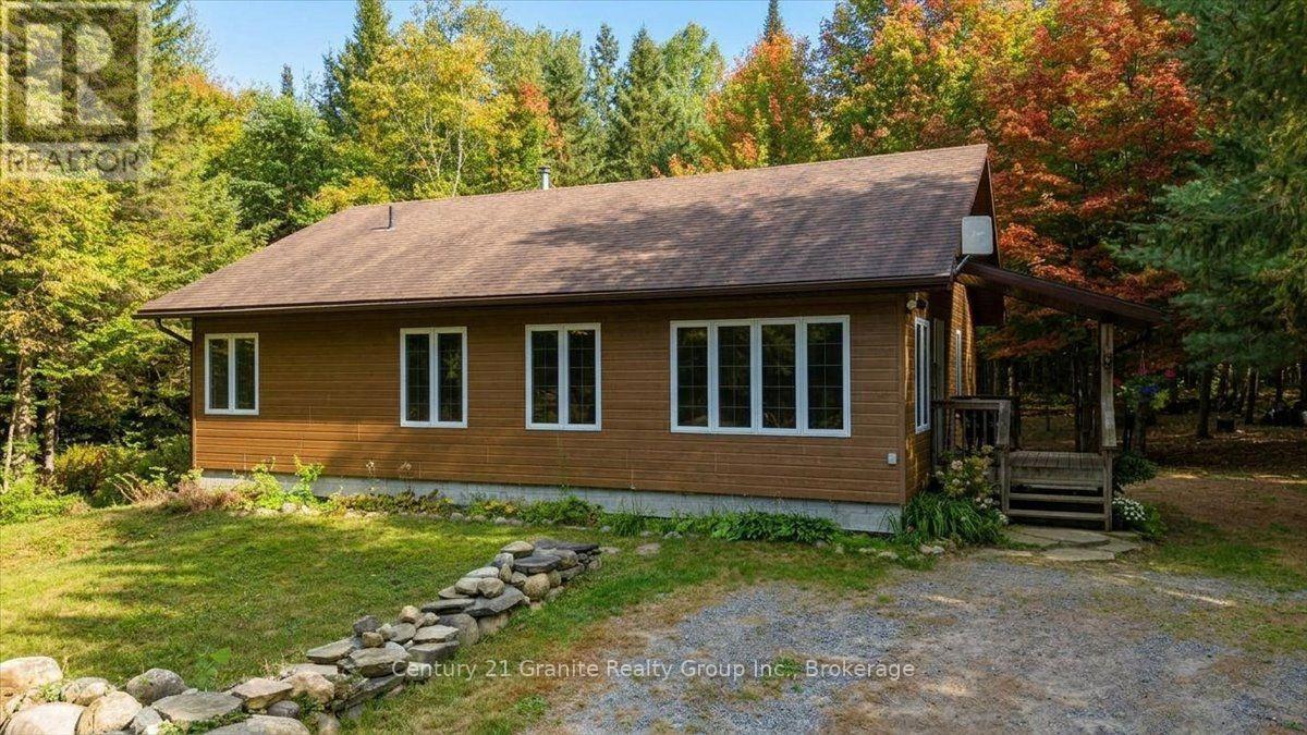 649 Madawaska Road, Hastings Highlands (Wicklow Ward), Ontario  K0L 2S0 - Photo 31 - X13822812