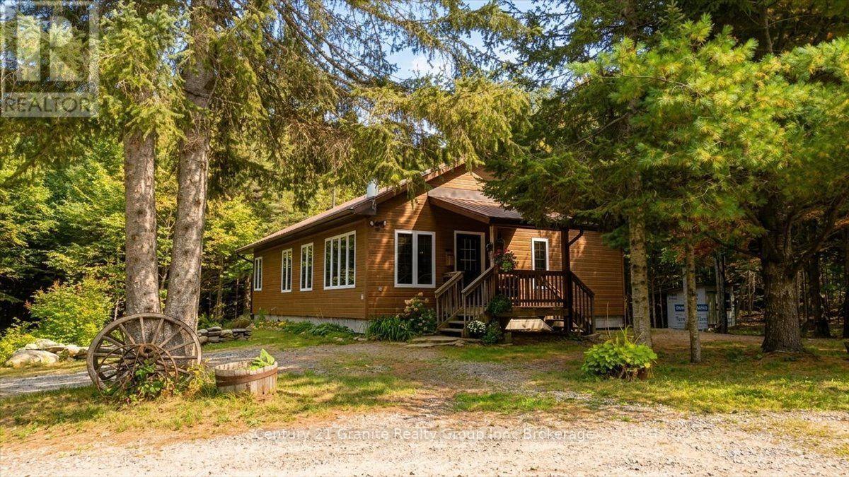649 Madawaska Road, Hastings Highlands (Wicklow Ward), Ontario  K0L 2S0 - Photo 32 - X13822812