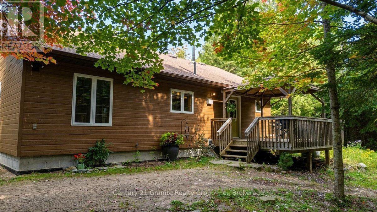 649 Madawaska Road, Hastings Highlands (Wicklow Ward), Ontario  K0L 2S0 - Photo 33 - X13822812