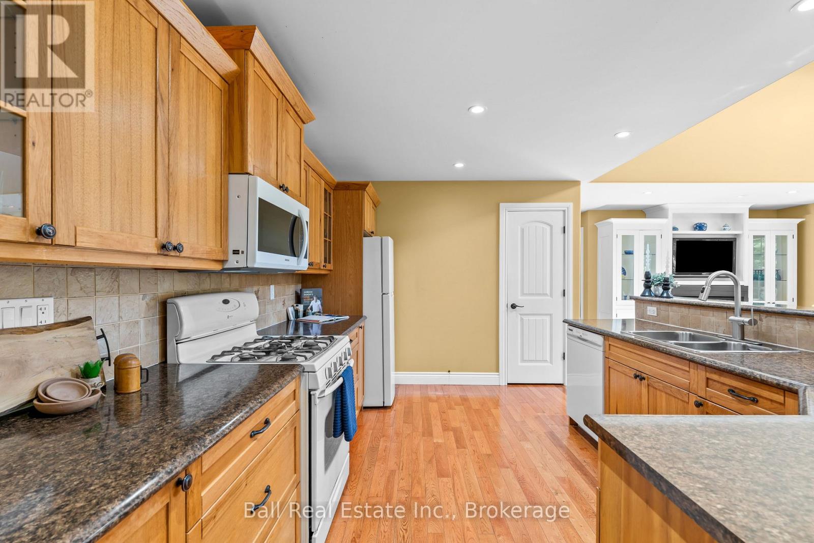 382 Lakehurst Circle Road, Trent Lakes, Ontario  K0L 1J0 - Photo 10 - X13822930