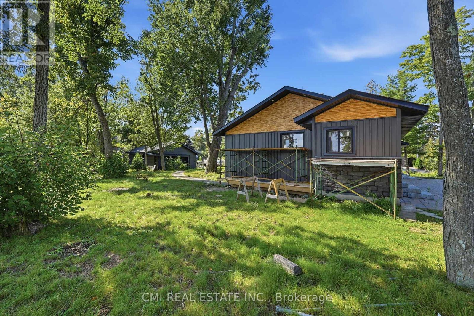 2324 Salmon Bay Road, Douro-Dummer, Ontario  K0L 2H0 - Photo 2 - X13822638