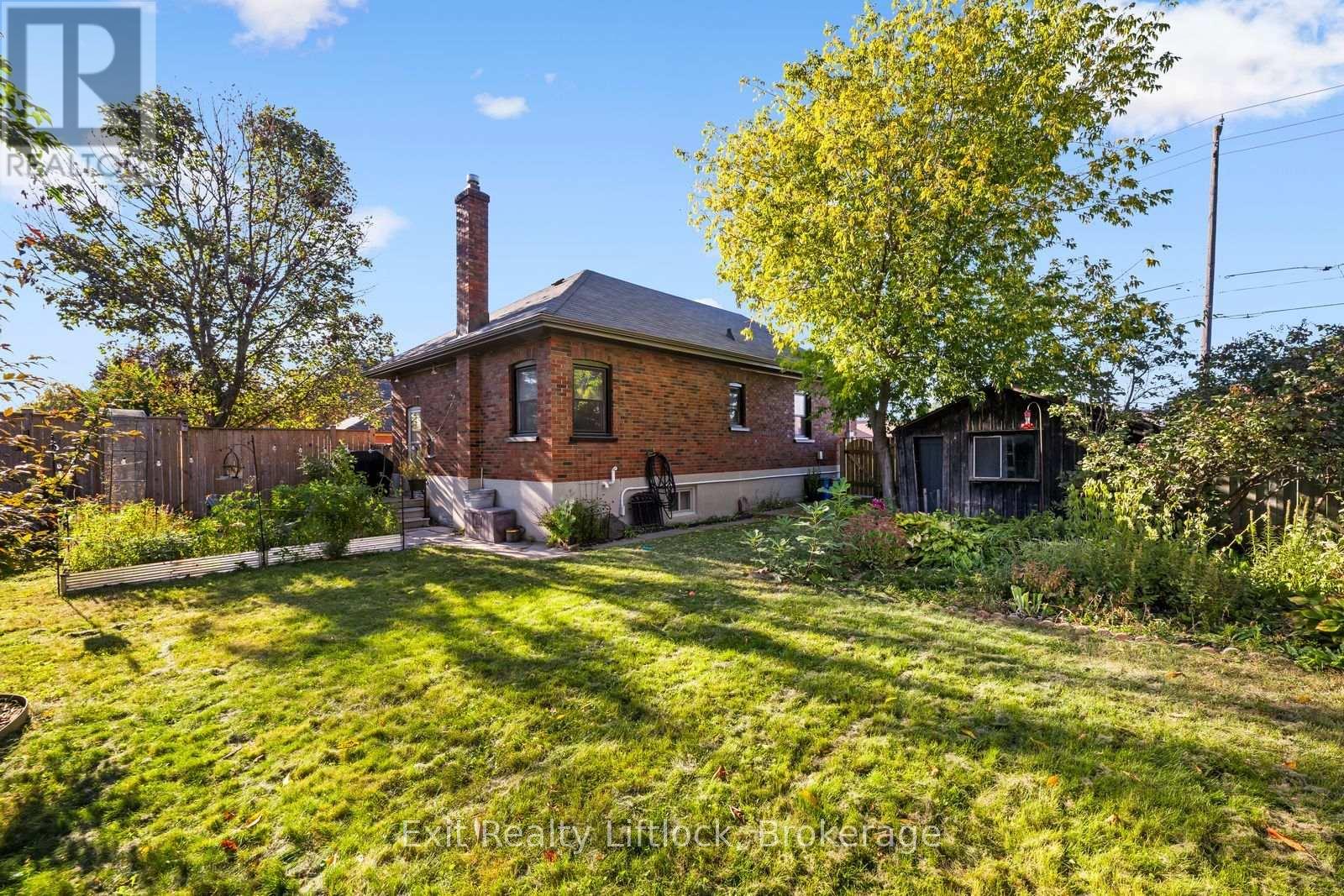 545 Braidwood Avenue, Peterborough (Otonabee Ward 1), Ontario  K9J 1V9 - Photo 5 - X13823022