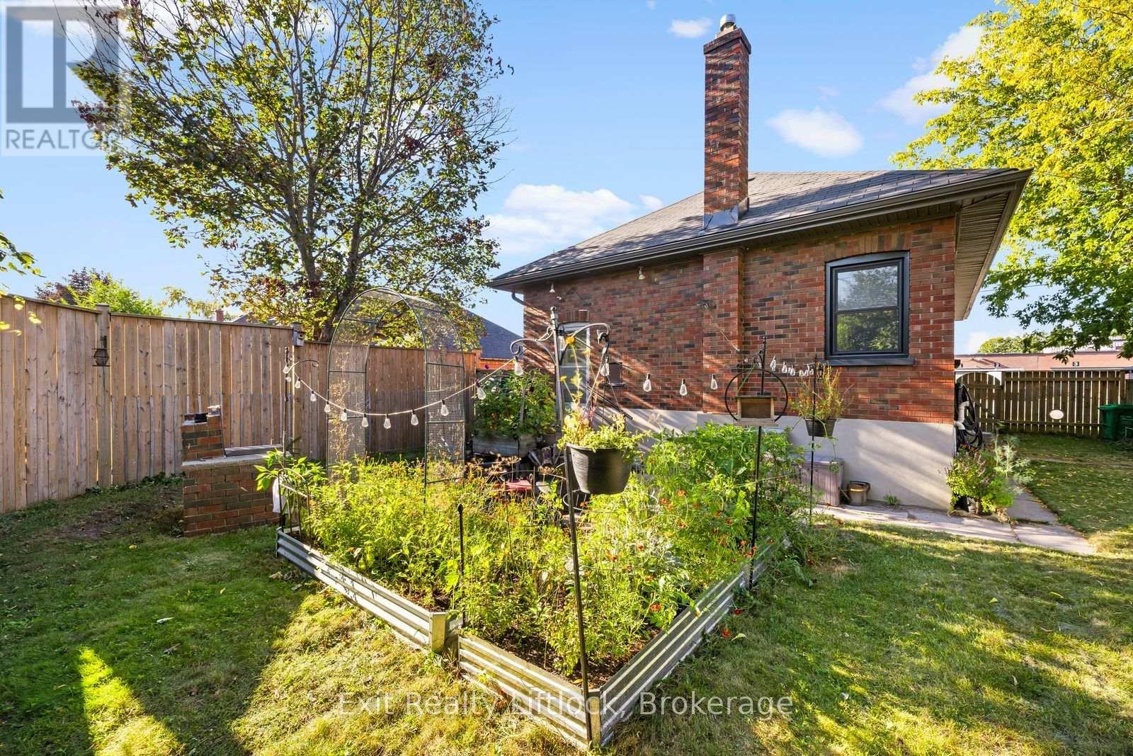 545 Braidwood Avenue, Peterborough (Otonabee Ward 1), Ontario  K9J 1V9 - Photo 7 - X13823022