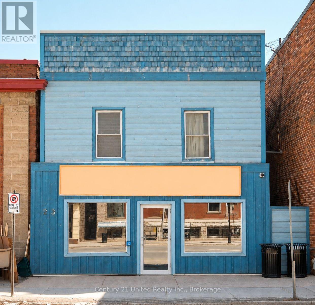 23 QUEEN STREET, selwyn, Ontario