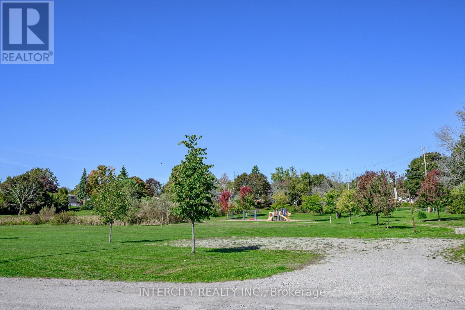 48 Champlain Boulevard, Kawartha Lakes (Lindsay), Ontario  K9V 0J1 - Photo 6 - X13823722