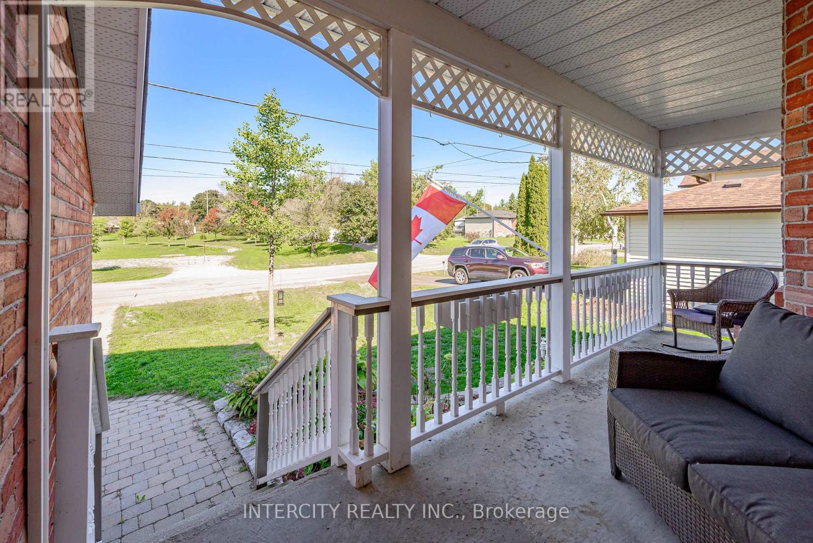 48 Champlain Boulevard, Kawartha Lakes (Lindsay), Ontario  K9V 0J1 - Photo 7 - X13823722