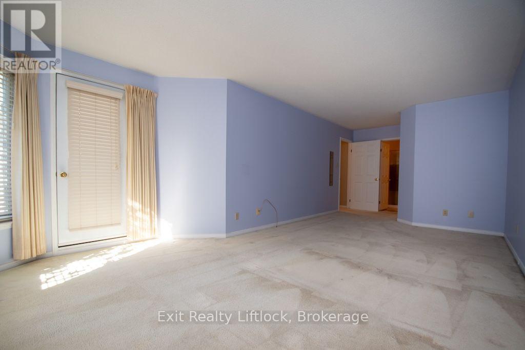 202 C - 1099 Clonsilla Avenue, Peterborough (Otonabee Ward 1), Ontario  K9J 8L8 - Photo 13 - X13823988