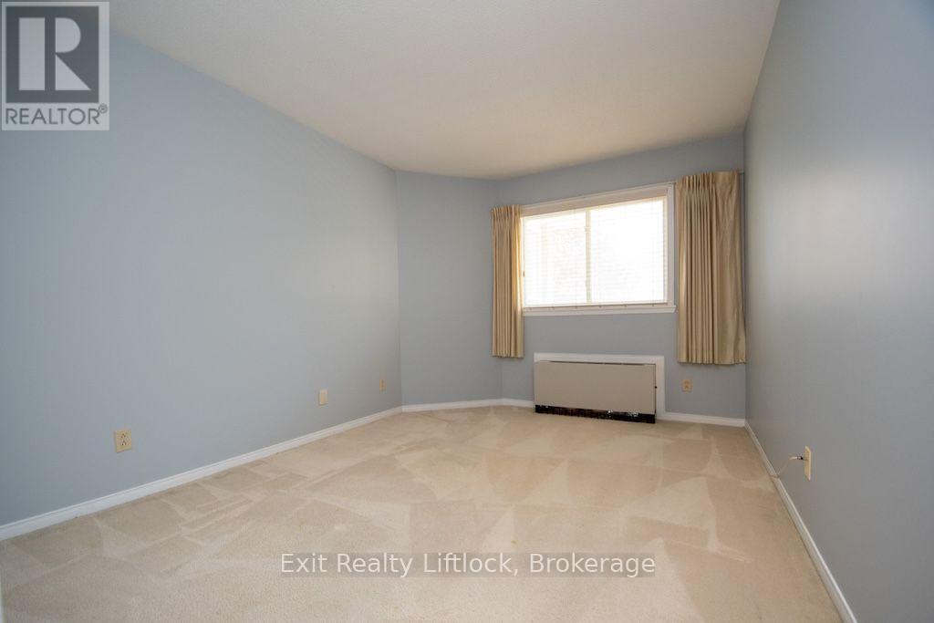 202 C - 1099 Clonsilla Avenue, Peterborough (Otonabee Ward 1), Ontario  K9J 8L8 - Photo 17 - X13823988