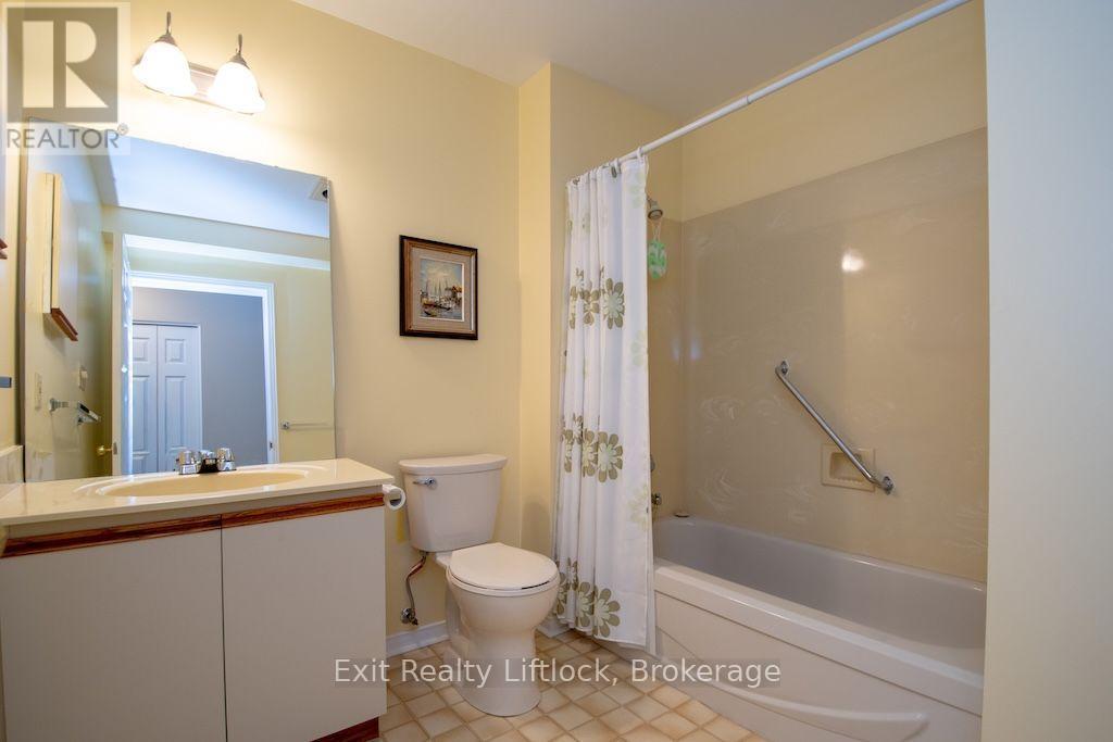 202 C - 1099 Clonsilla Avenue, Peterborough (Otonabee Ward 1), Ontario  K9J 8L8 - Photo 19 - X13823988