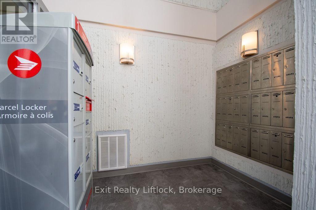 202 C - 1099 Clonsilla Avenue, Peterborough (Otonabee Ward 1), Ontario  K9J 8L8 - Photo 25 - X13823988