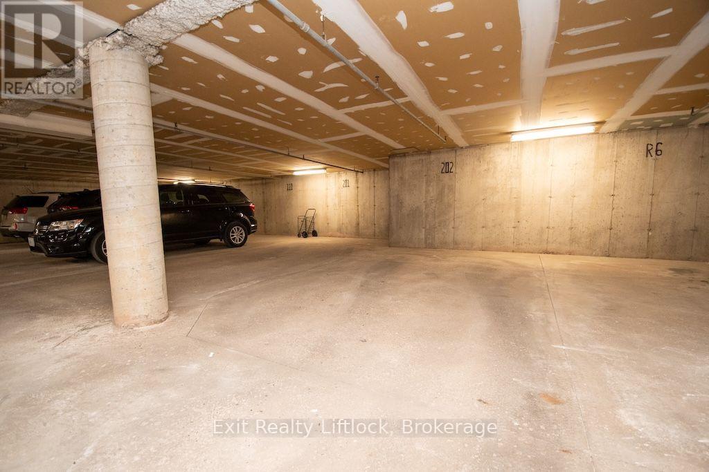 202 C - 1099 Clonsilla Avenue, Peterborough (Otonabee Ward 1), Ontario  K9J 8L8 - Photo 30 - X13823988