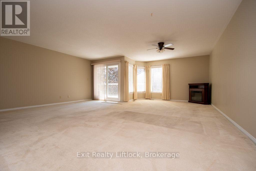 202 C - 1099 Clonsilla Avenue, Peterborough (Otonabee Ward 1), Ontario  K9J 8L8 - Photo 7 - X13823988