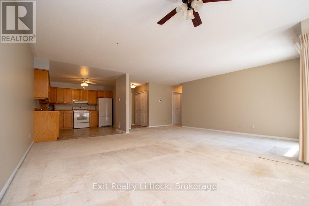 202 C - 1099 Clonsilla Avenue, Peterborough (Otonabee Ward 1), Ontario  K9J 8L8 - Photo 8 - X13823988