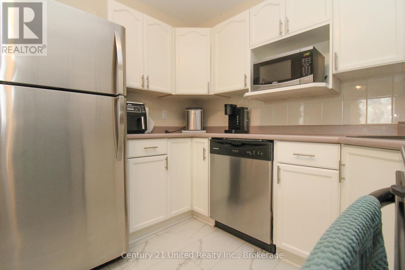 204 - 1110 Clonsilla Avenue, Peterborough (Otonabee Ward 1), Ontario  K9J 5Y5 - Photo 10 - X13824162