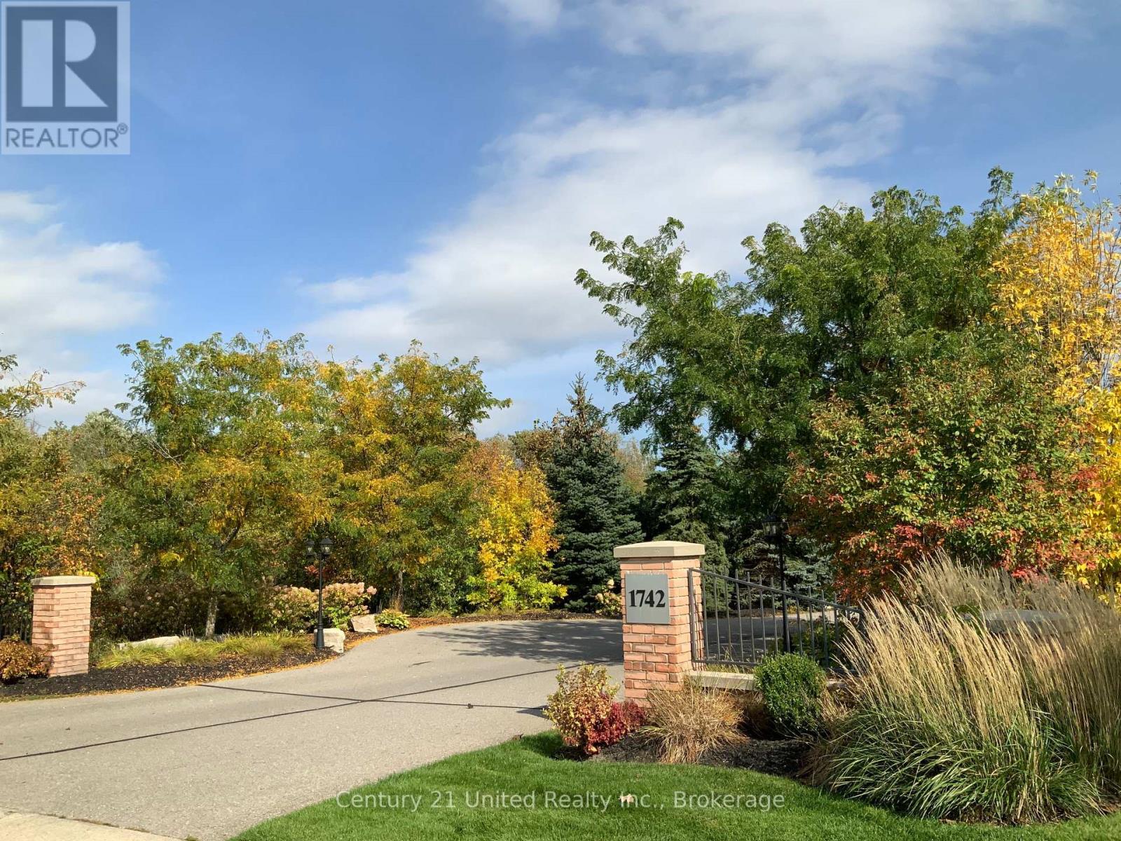 611 - 1742 Ravenwood Drive, Peterborough (Monaghan Ward 2), Ontario  K9K 2R6 - Photo 2 - X13824722