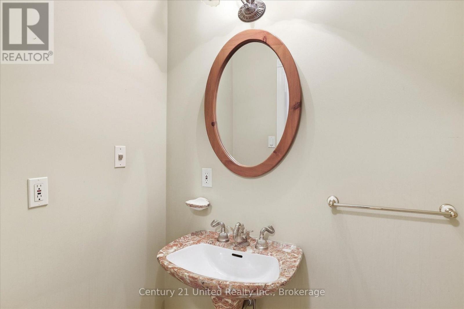 611 - 1742 Ravenwood Drive, Peterborough (Monaghan Ward 2), Ontario  K9K 2R6 - Photo 9 - X13824722