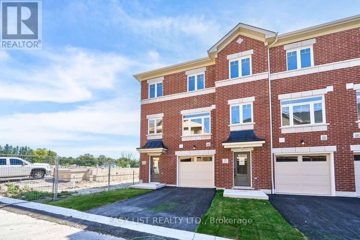 31 Nady Lane, Clarington (Newcastle), Ontario  L1B 0X4 - Photo 2 - E13826198