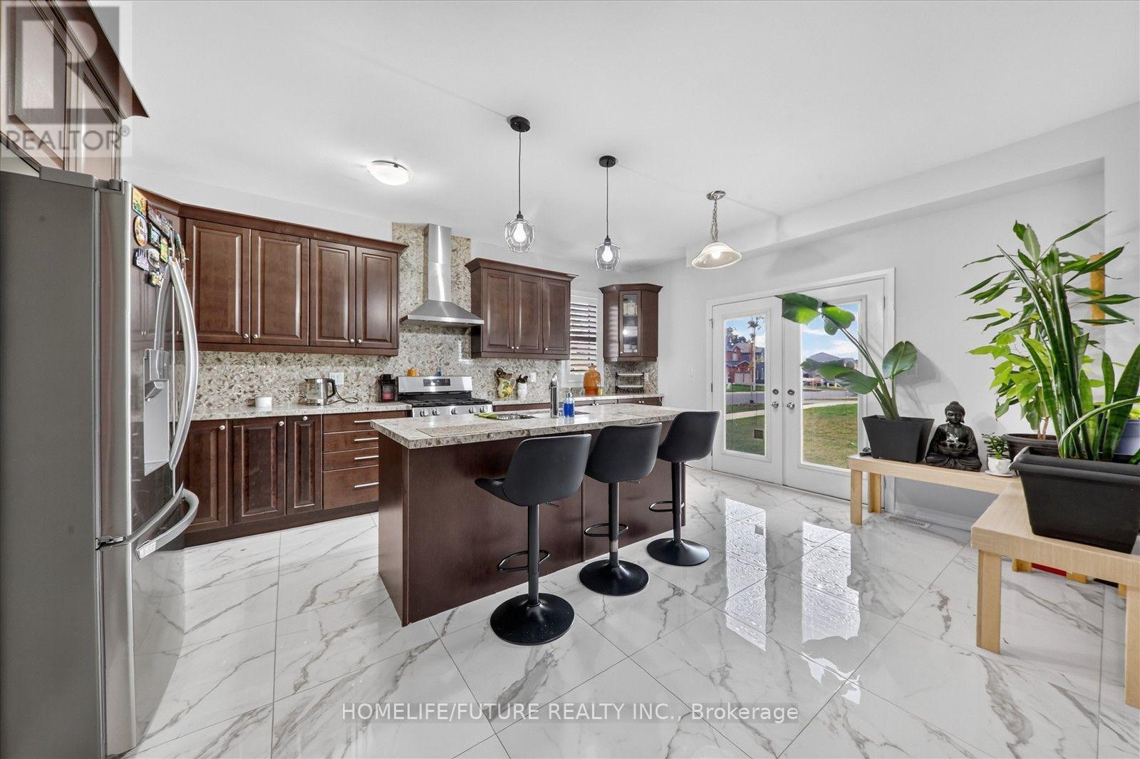 14 Lamb Avenue, Kawartha Lakes (Lindsay), Ontario  K9V 0J3 - Photo 14 - X13827698