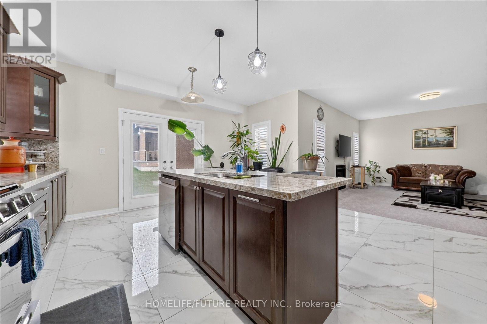 14 Lamb Avenue, Kawartha Lakes (Lindsay), Ontario  K9V 0J3 - Photo 17 - X13827698