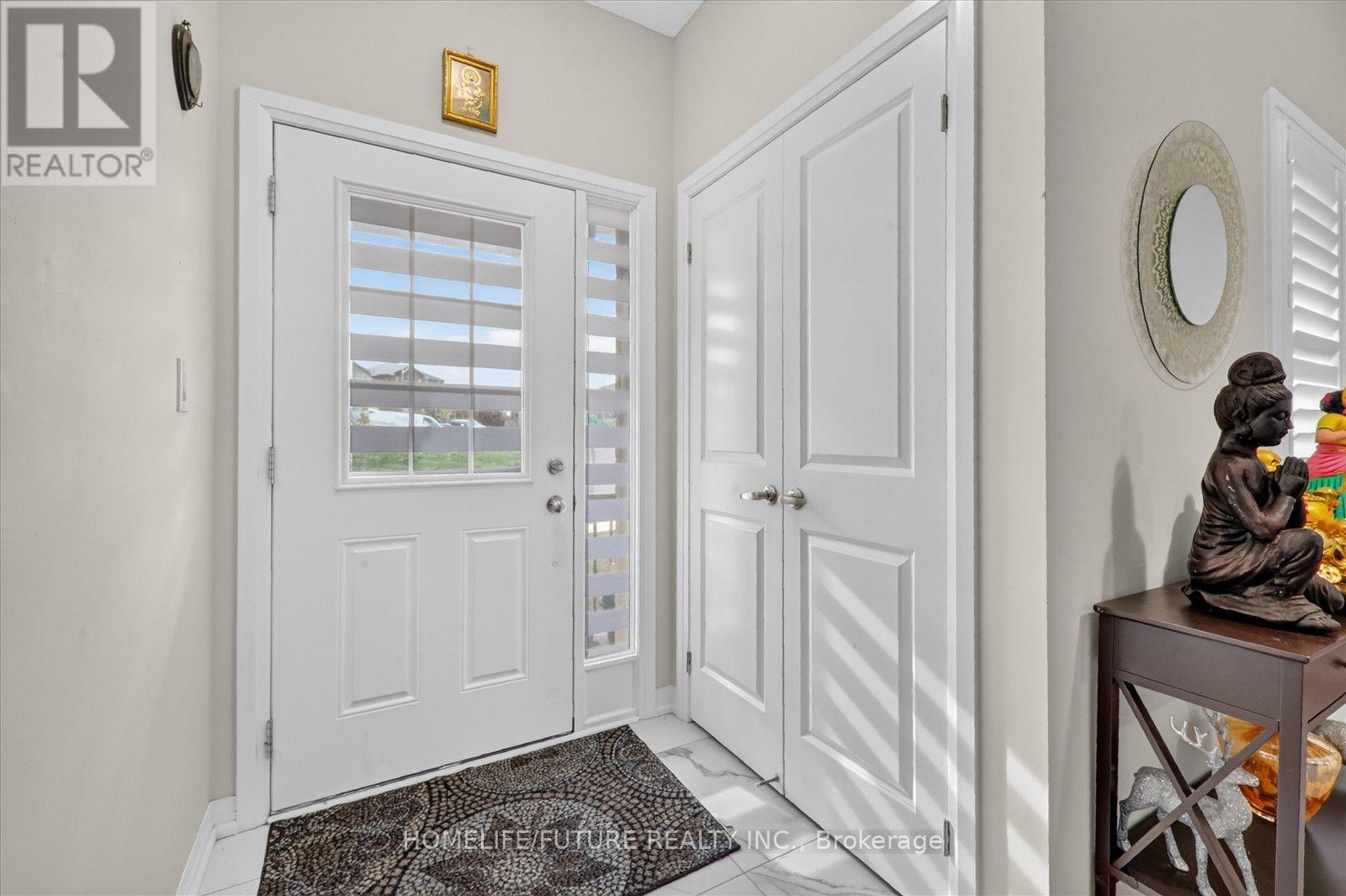 14 Lamb Avenue, Kawartha Lakes (Lindsay), Ontario  K9V 0J3 - Photo 5 - X13827698