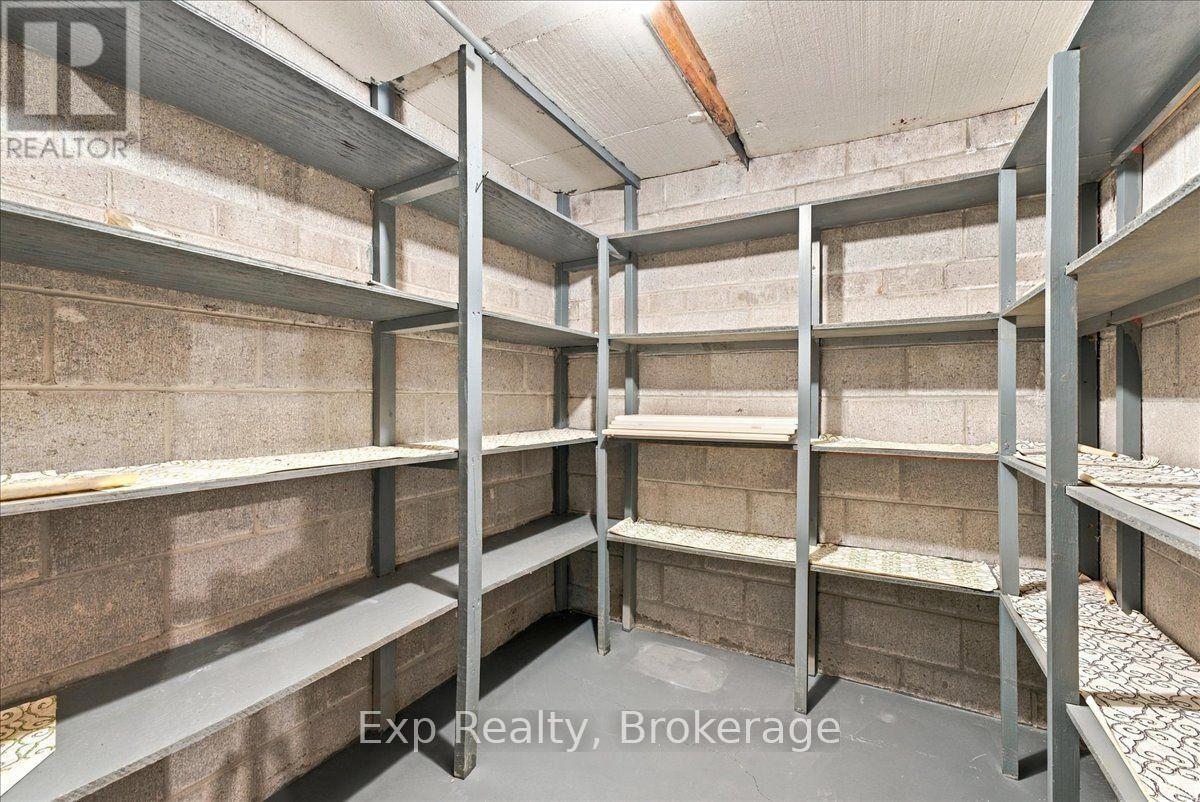 863 Wedgewood Court, Peterborough (Monaghan Ward 2), Ontario  K9J 7T8 - Photo 32 - X13827908