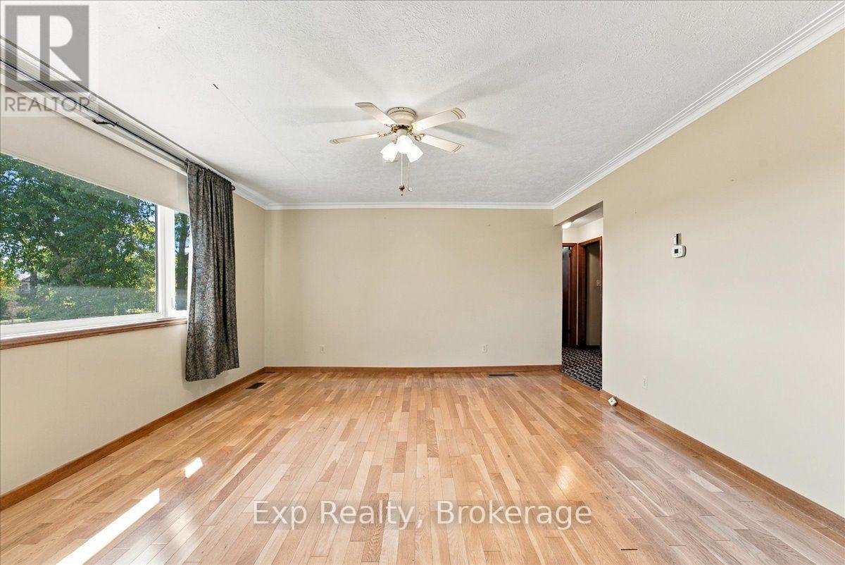 863 Wedgewood Court, Peterborough (Monaghan Ward 2), Ontario  K9J 7T8 - Photo 8 - X13827908