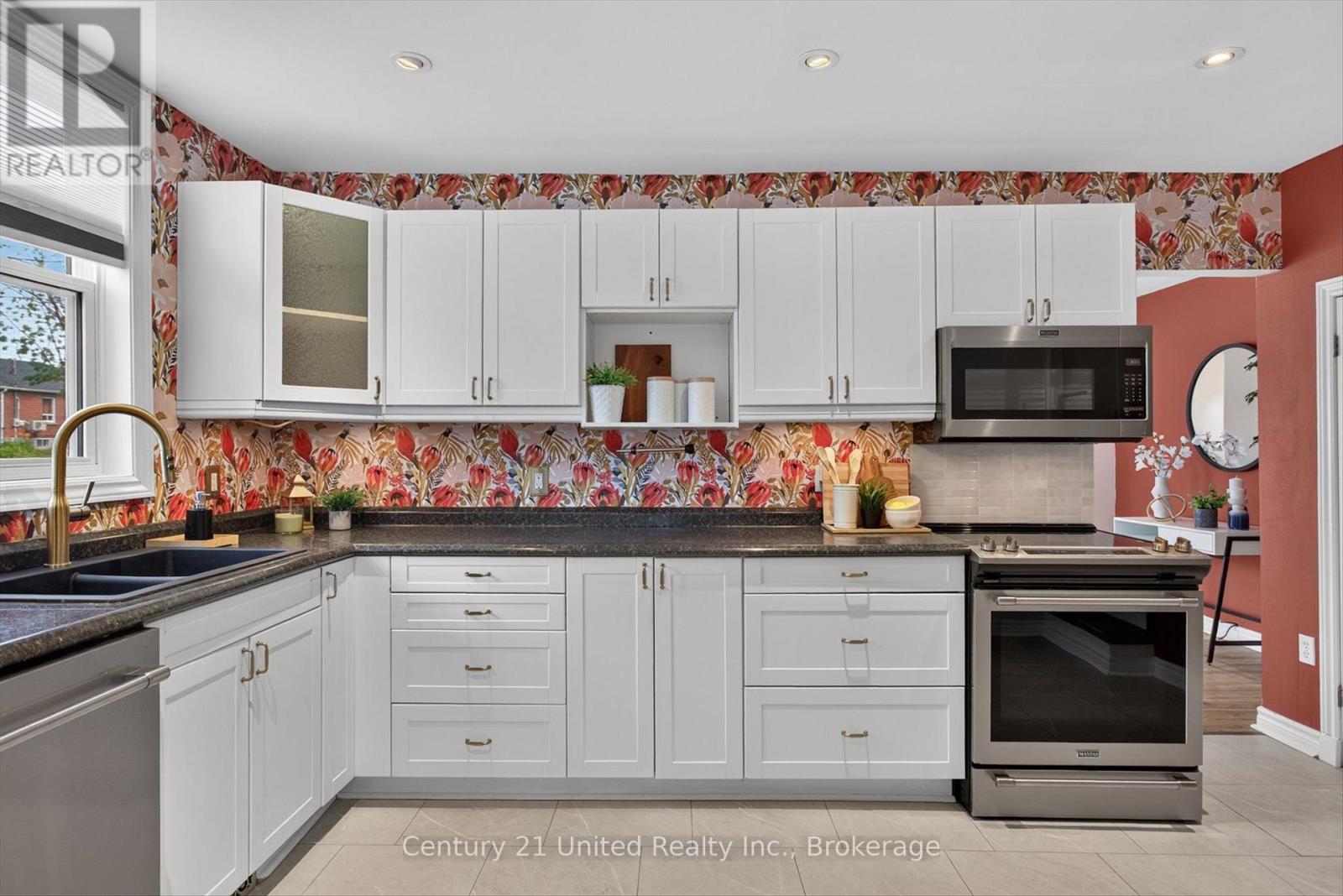 4 Bertie Street, Kawartha Lakes (Lindsay), Ontario  K9V 1J1 - Photo 11 - X13828450