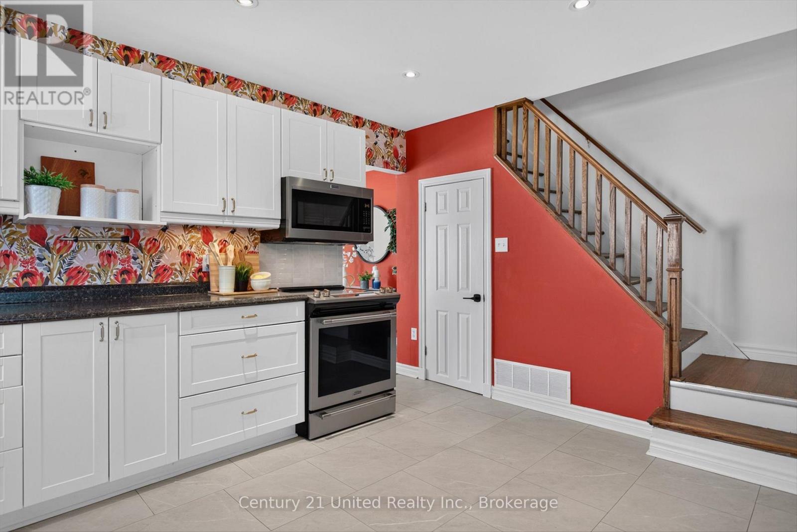 4 Bertie Street, Kawartha Lakes (Lindsay), Ontario  K9V 1J1 - Photo 13 - X13828450