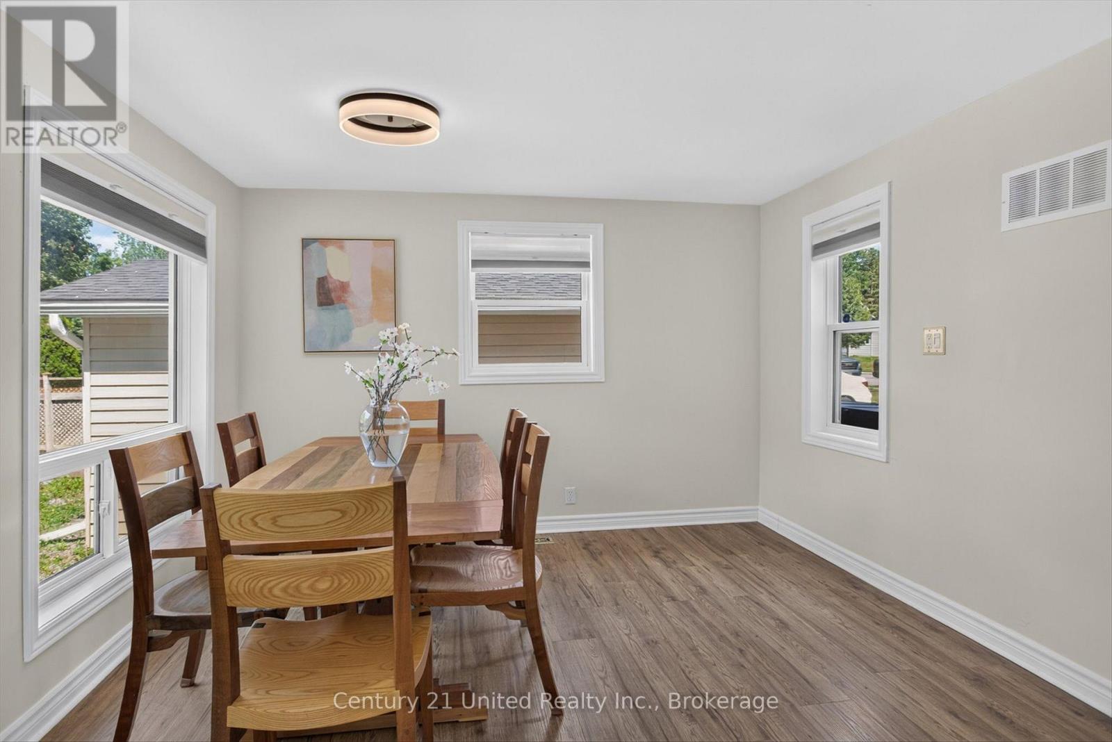4 Bertie Street, Kawartha Lakes (Lindsay), Ontario  K9V 1J1 - Photo 16 - X13828450
