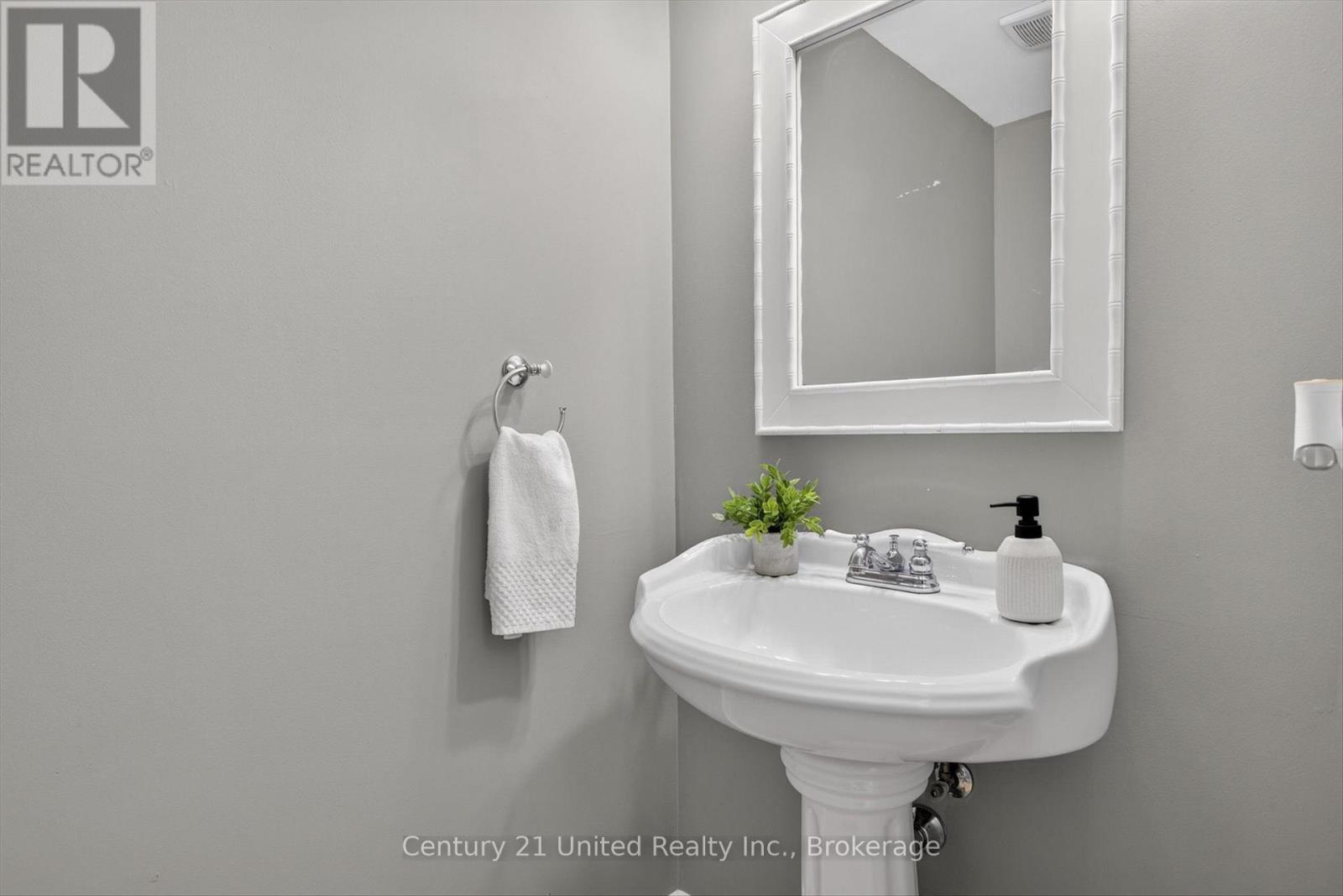4 Bertie Street, Kawartha Lakes (Lindsay), Ontario  K9V 1J1 - Photo 19 - X13828450
