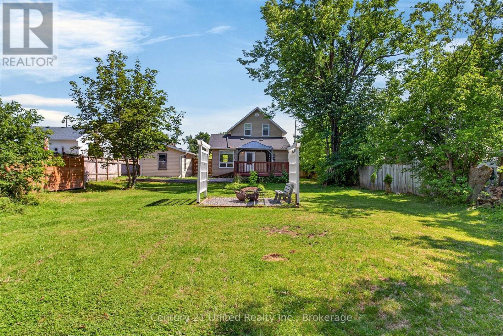 4 Bertie Street, Kawartha Lakes (Lindsay), Ontario  K9V 1J1 - Photo 46 - X13828450