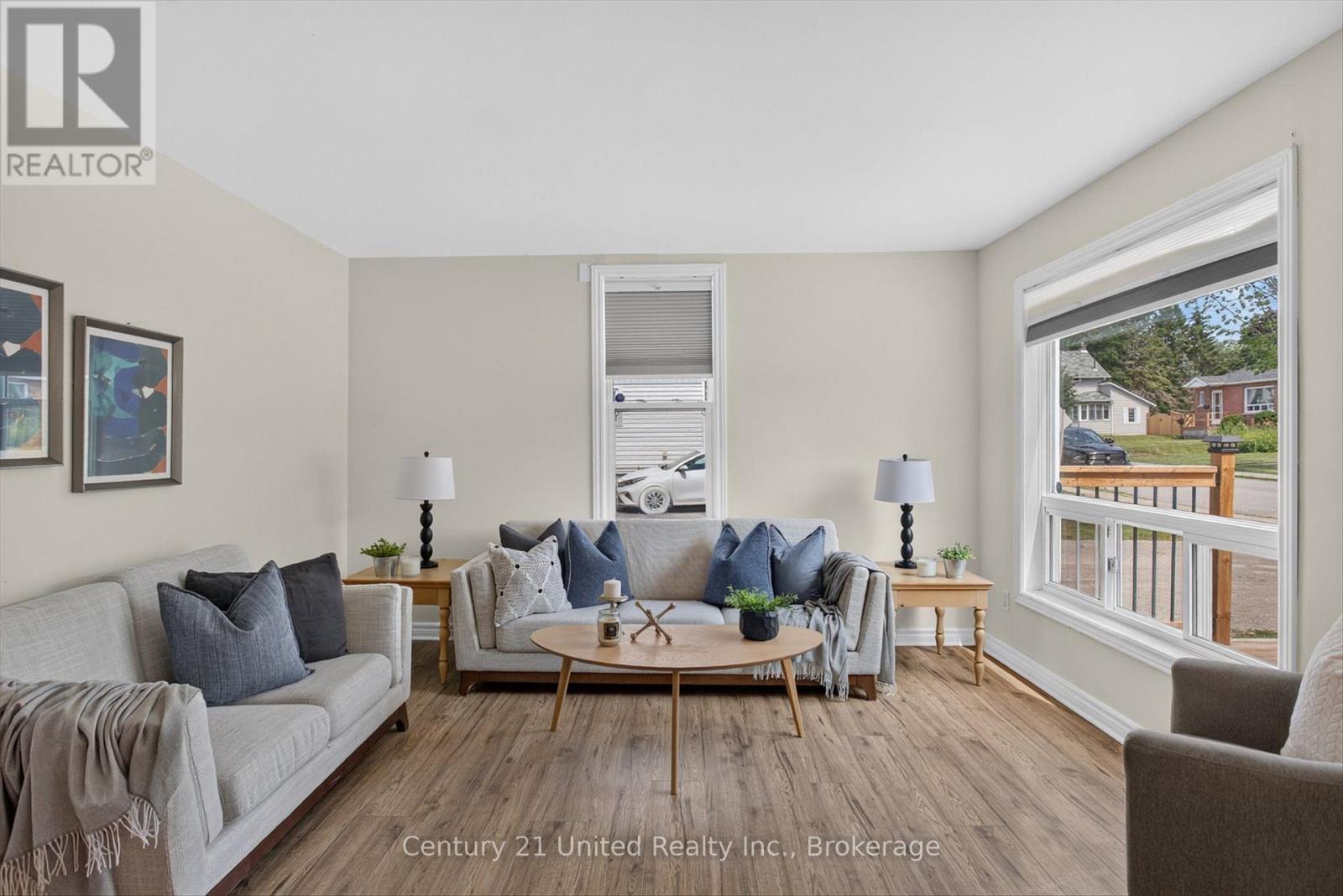 4 Bertie Street, Kawartha Lakes (Lindsay), Ontario  K9V 1J1 - Photo 7 - X13828450