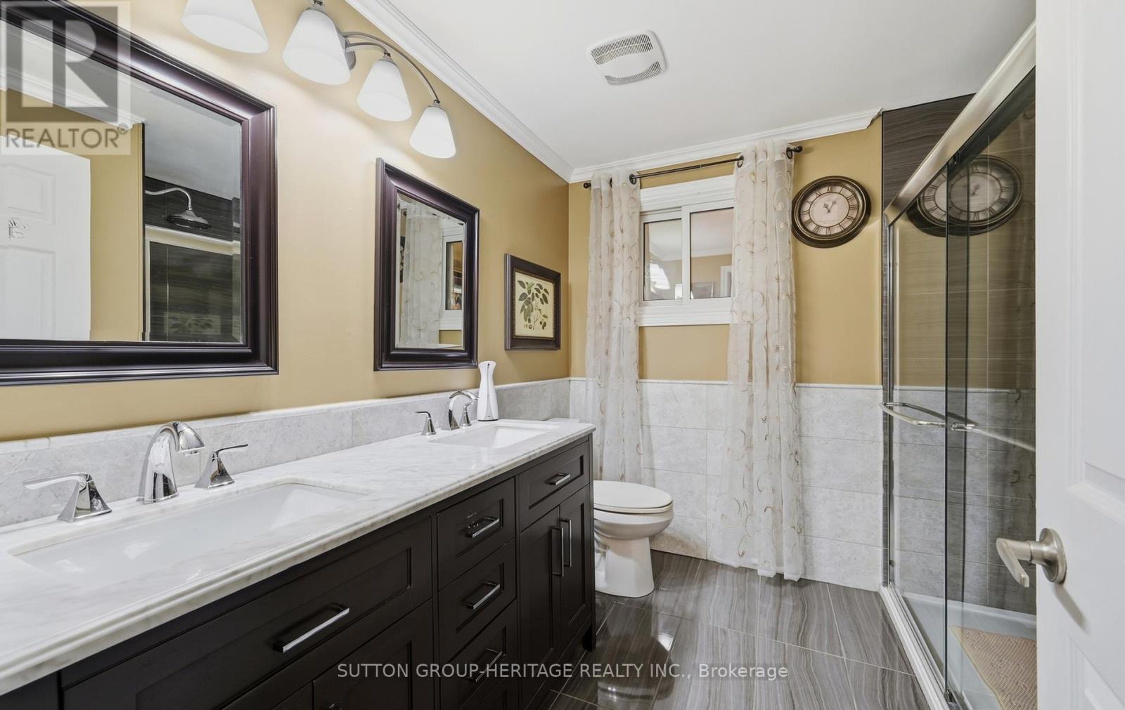 89 Bluffs Road, Clarington (Newcastle), Ontario  L1B 1B9 - Photo 18 - E13829156