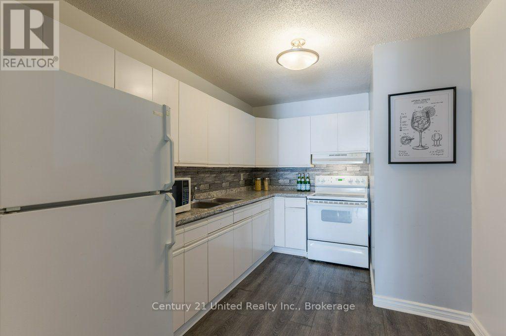 302 - 136 Ware Street, Peterborough (Town Ward 3), Ontario  K9J 2B8 - Photo 11 - X13829462
