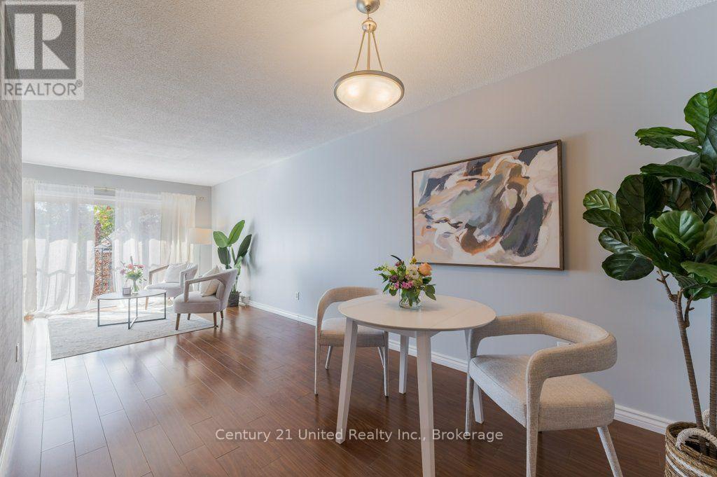 302 - 136 Ware Street, Peterborough (Town Ward 3), Ontario  K9J 2B8 - Photo 5 - X13829462