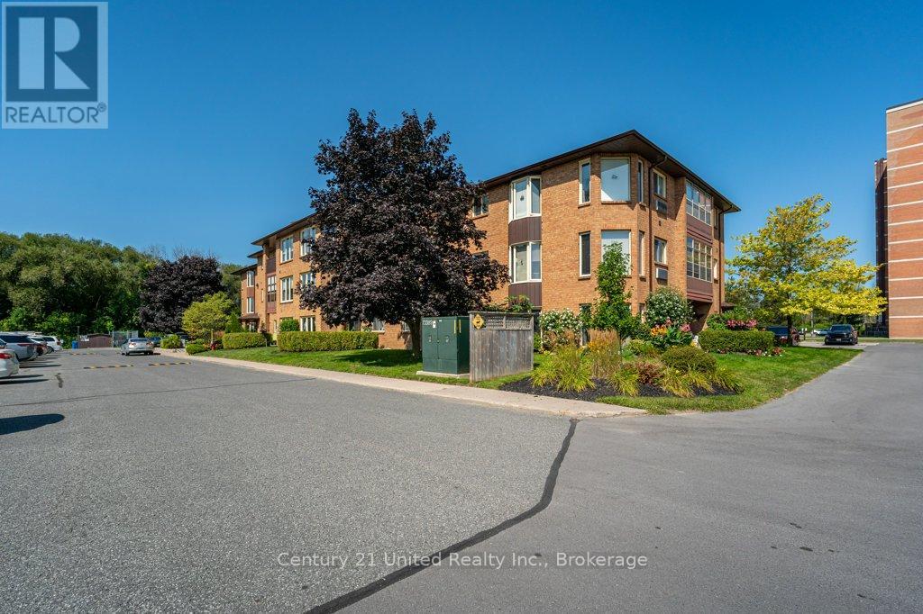 303 - 2181 WALKER AVENUE, peterborough (ashburnham ward 4), Ontario