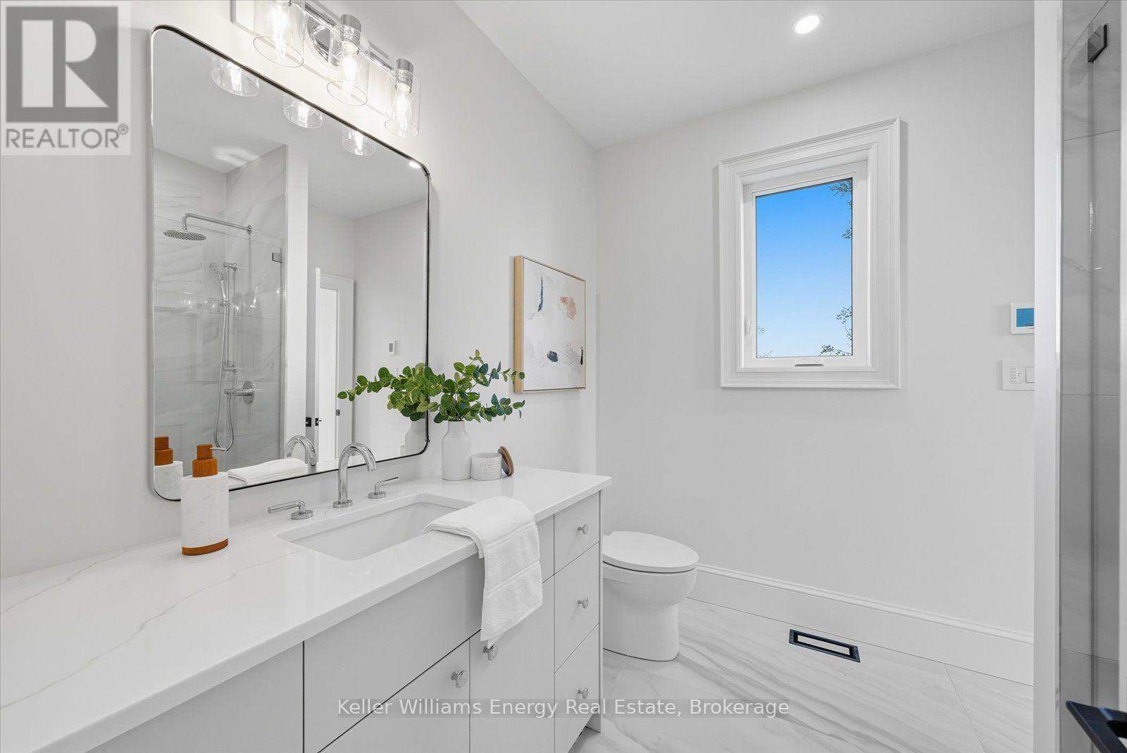 631 Mill Street S, Clarington (Newcastle), Ontario  L1B 1L9 - Photo 9 - E13830782
