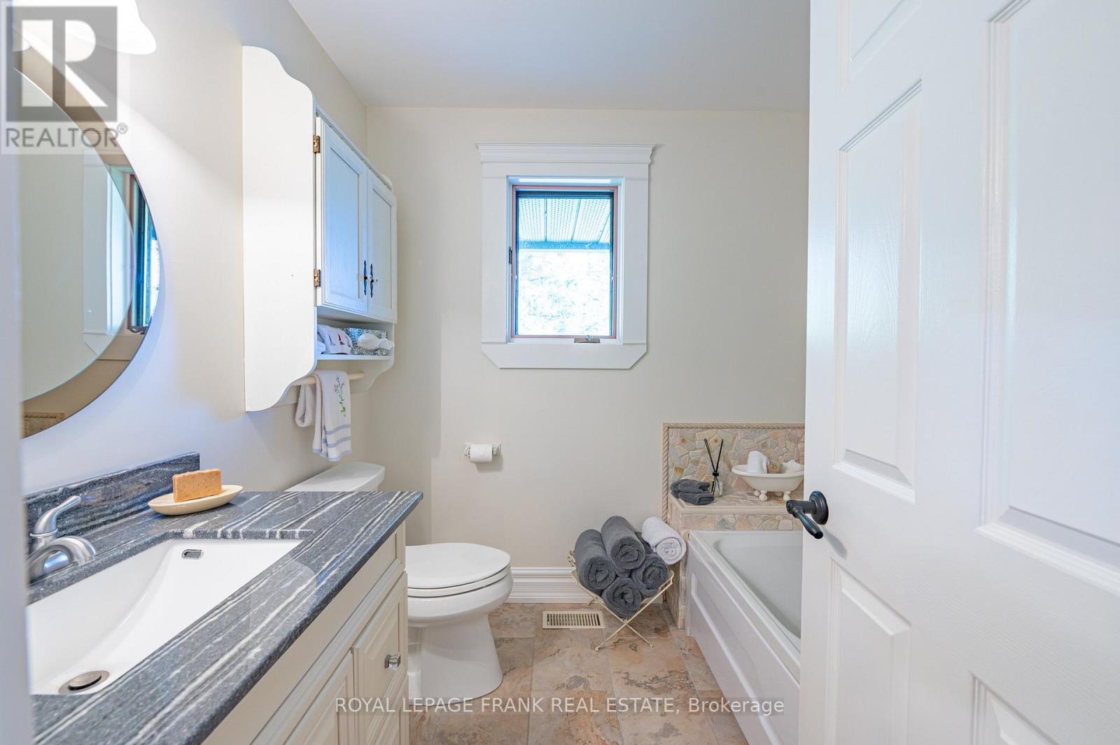 1187 Lakehurst Road, Trent Lakes, Ontario  K0L 1J0 - Photo 21 - X13830894
